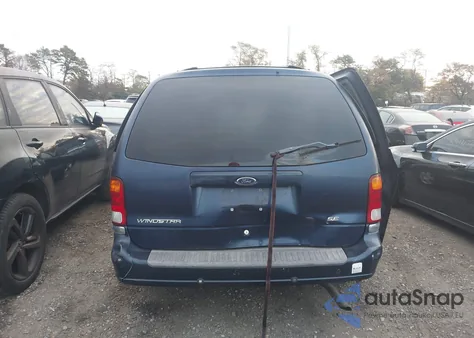 2002 Ford Windstar Se z USA, uszkodzony, nr VIN 2FMDA52402BA08530